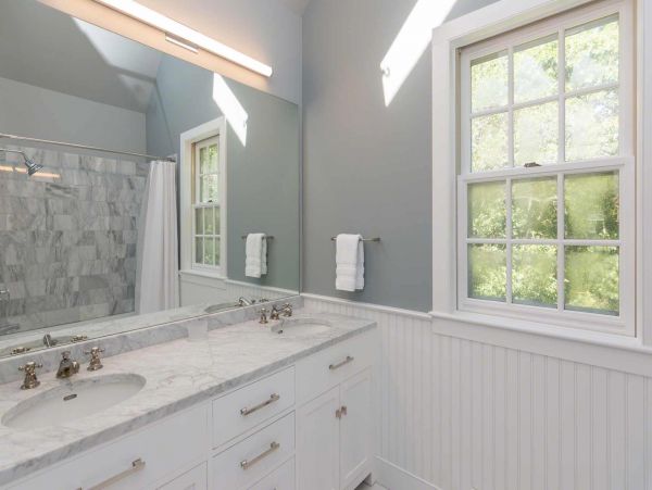Cape Cod Home 994674