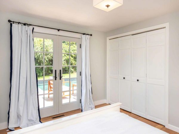 Cape Cod Home 994676