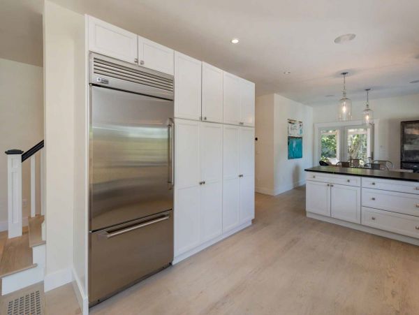 Cape Cod Home 994694