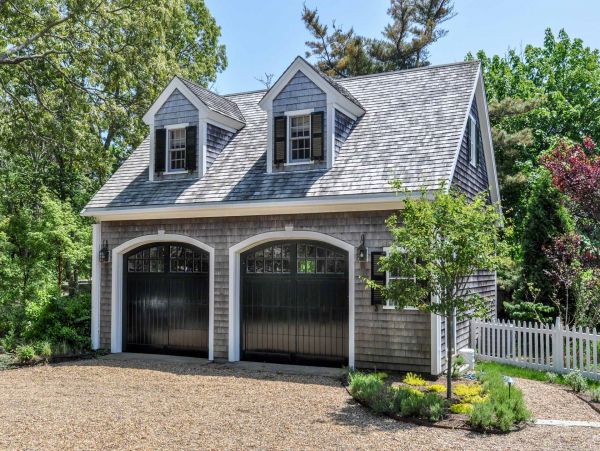 Cape Cod Home 994695