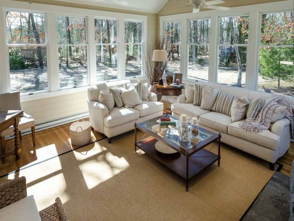 Cape Cod Home 994698