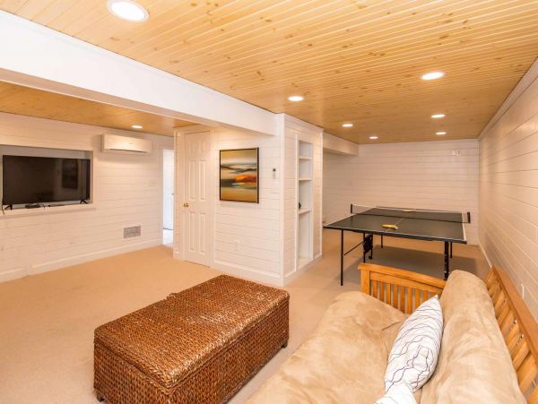 Cape Cod Home 994698