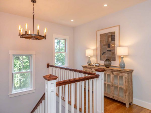 Cape Cod Home 994699