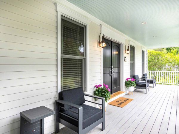 Cape Cod Home 994701