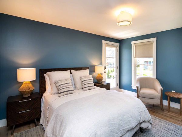 Cape Cod Home 994704