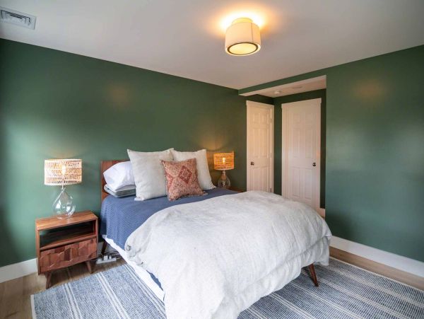 Cape Cod Home 994704