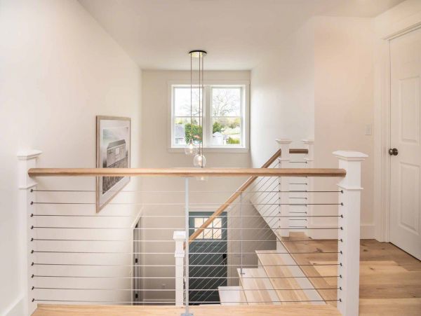 Cape Cod Home 994704