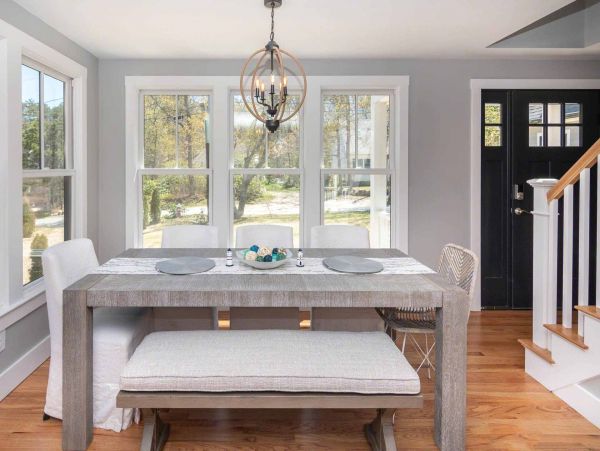 Cape Cod Home 994705