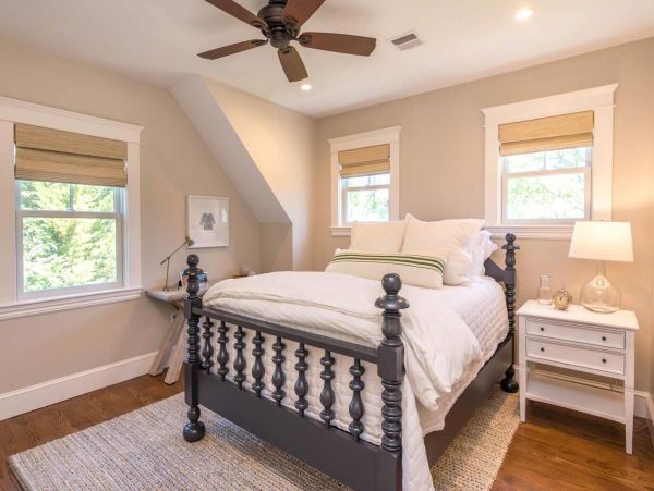 Cape Cod Home 994707