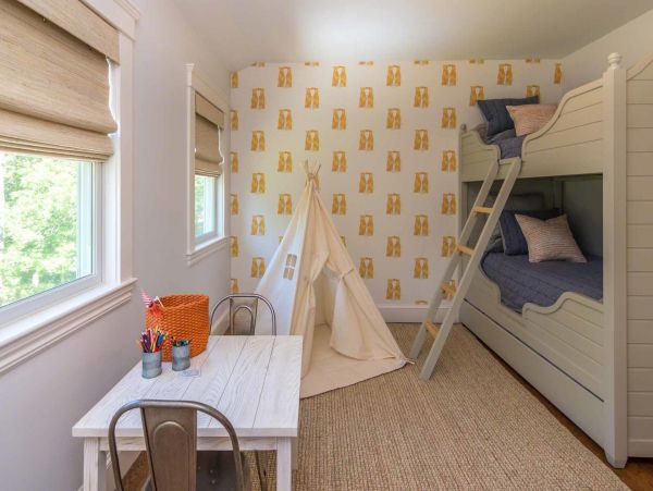 Cape Cod Home 994707