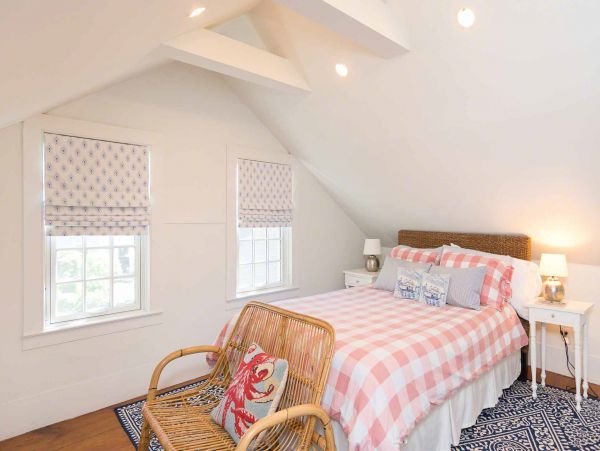 Cape Cod Home 994708