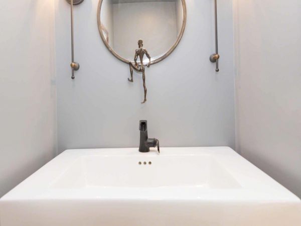 Cape Cod Home 994709