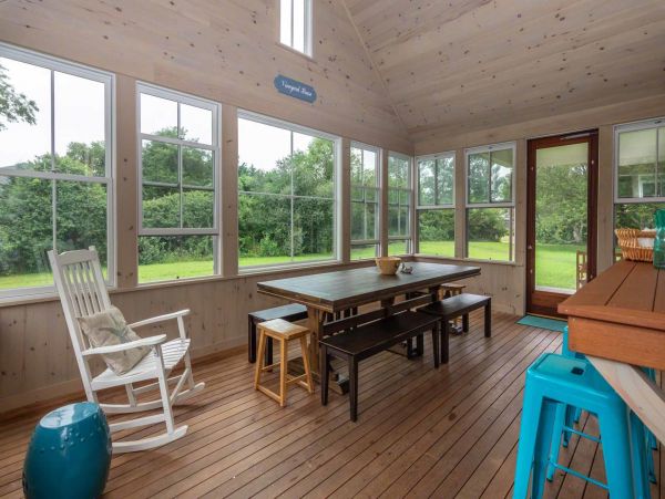 Cape Cod Home 994709