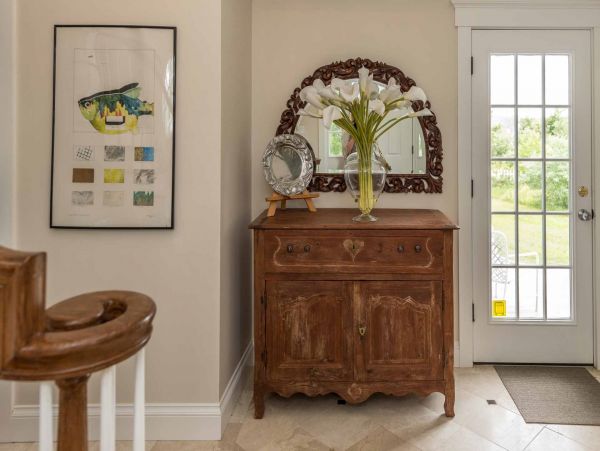 Cape Cod Home 994712