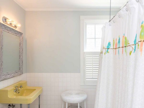 Cape Cod Home 994716