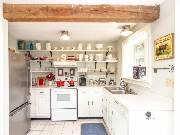 Cape Cod Home 994717