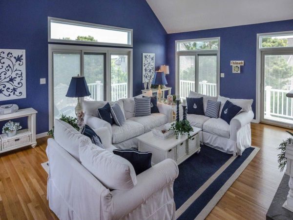 Cape Cod Home 994721