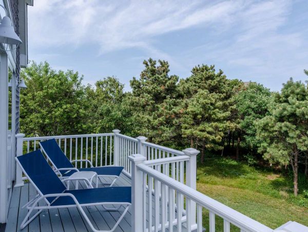 Cape Cod Home 994721