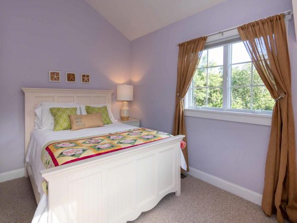 Cape Cod Home 994726