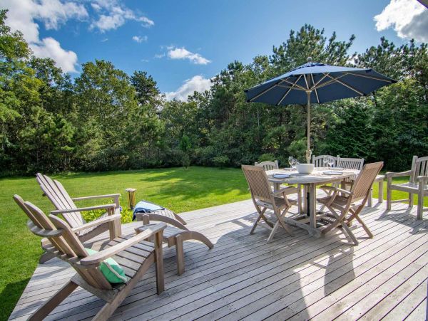 Cape Cod Home 994726