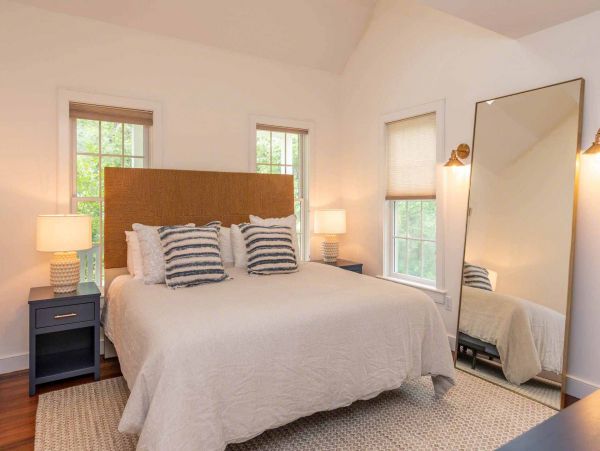 Cape Cod Home 994727