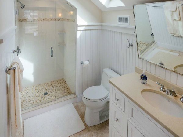 Cape Cod Home 994728