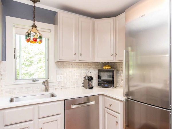 Cape Cod Home 994733