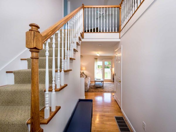 Cape Cod Home 994741