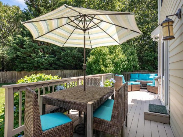 Cape Cod Home 994741