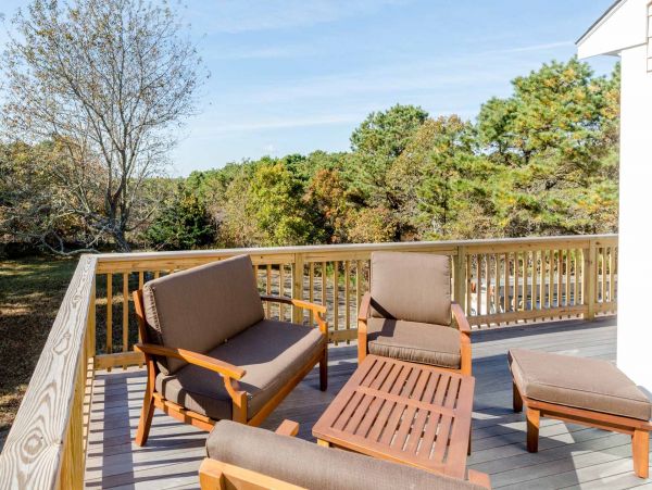 Cape Cod Home 994743
