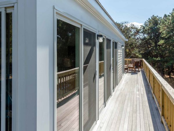 Cape Cod Home 994743