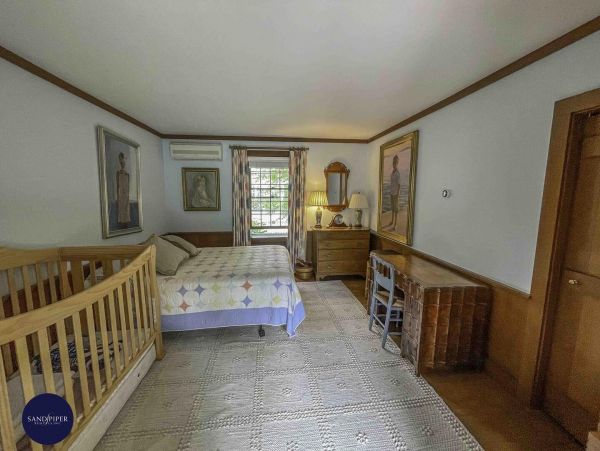 Cape Cod Home 994745