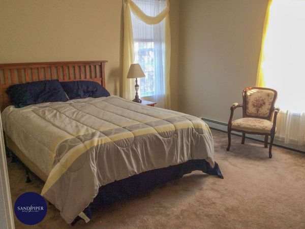 Cape Cod Home 994748