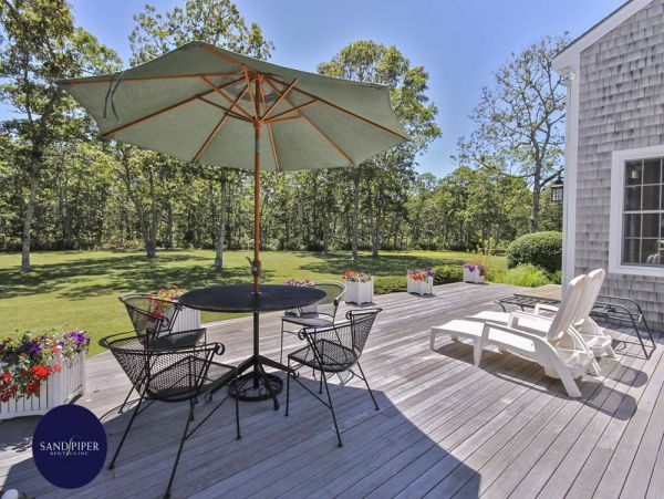 Cape Cod Home 994749