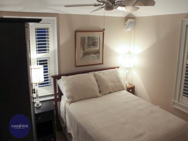 Cape Cod Condo 994750
