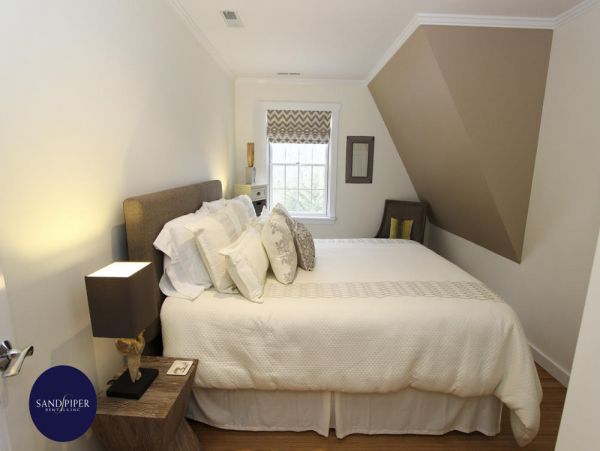 Cape Cod Home 994751