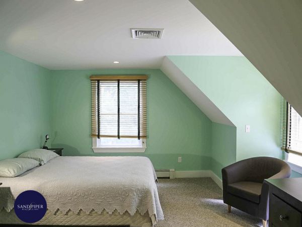 Cape Cod Home 994762