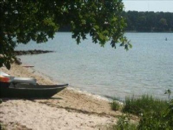 Cape Cod Home 994762