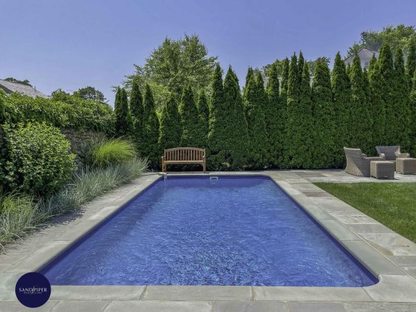 Cape Cod Home 994766