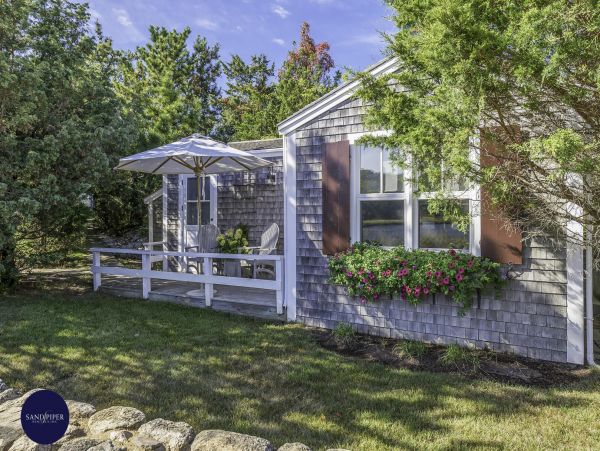 Cape Cod Home 994767