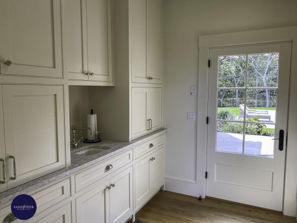 Cape Cod Home 994772