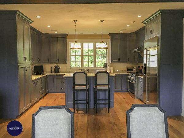 Cape Cod Home 994773