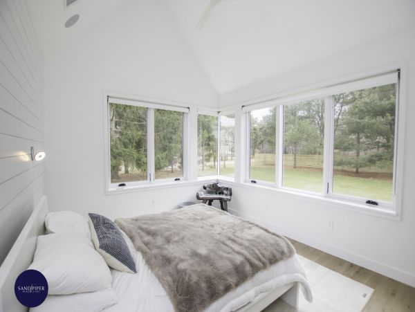 Cape Cod Home 994777
