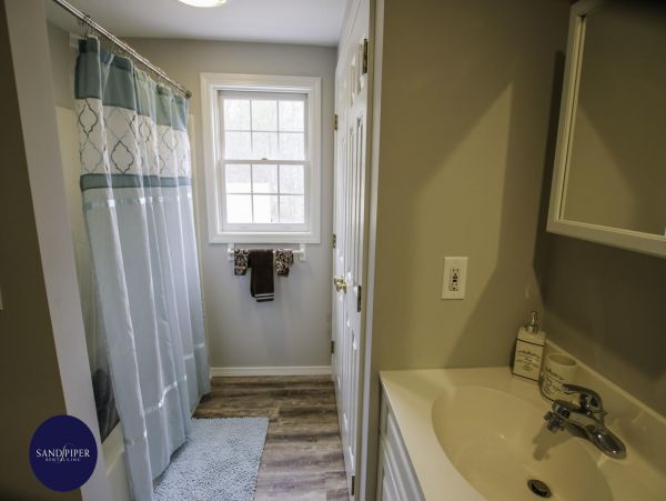 Cape Cod Home 994791