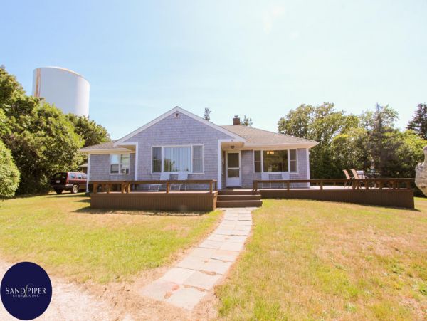 Cape Cod Home 994793