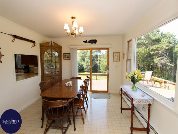 Cape Cod Home 994793