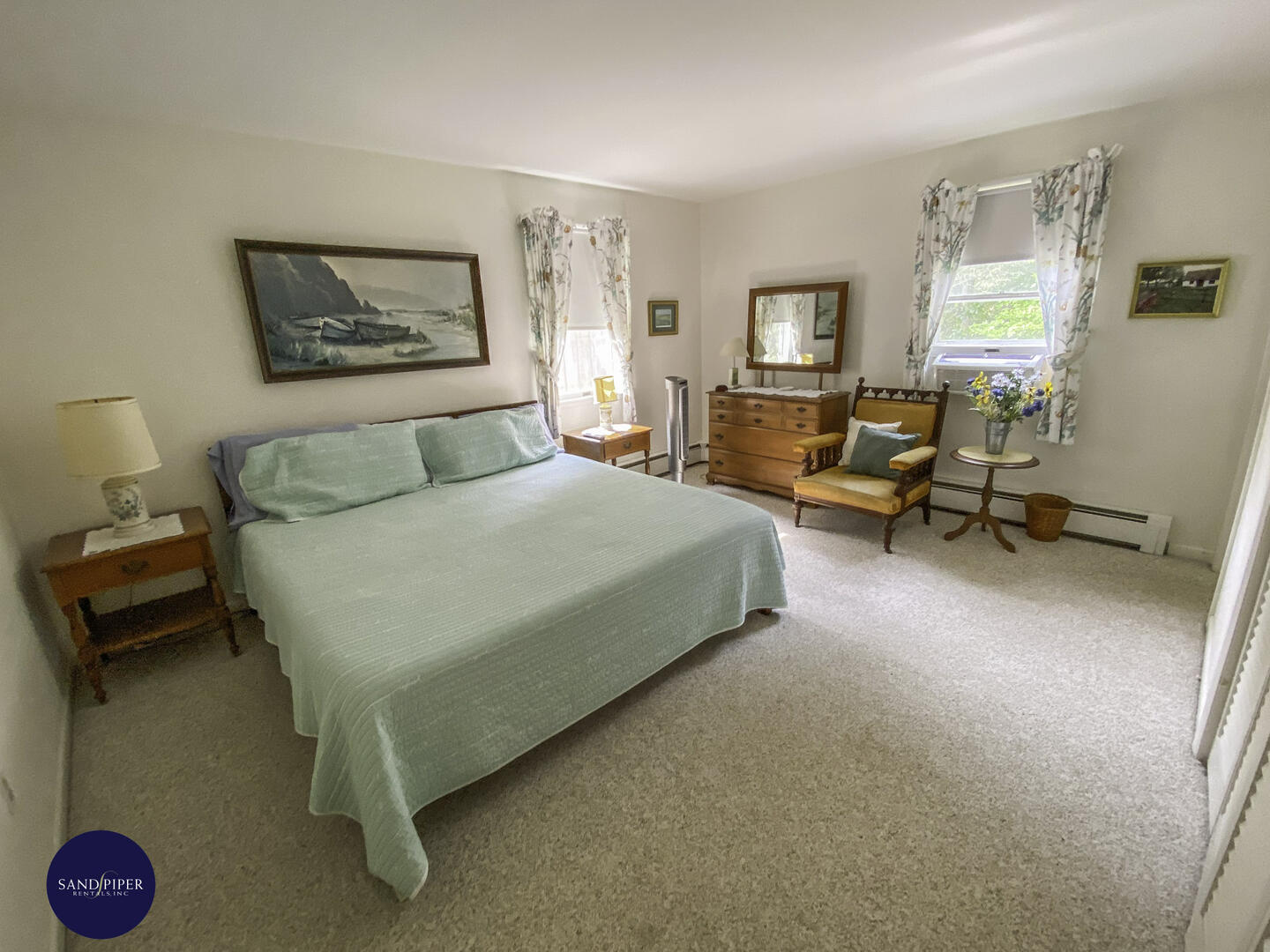 Cape Cod Home 994793