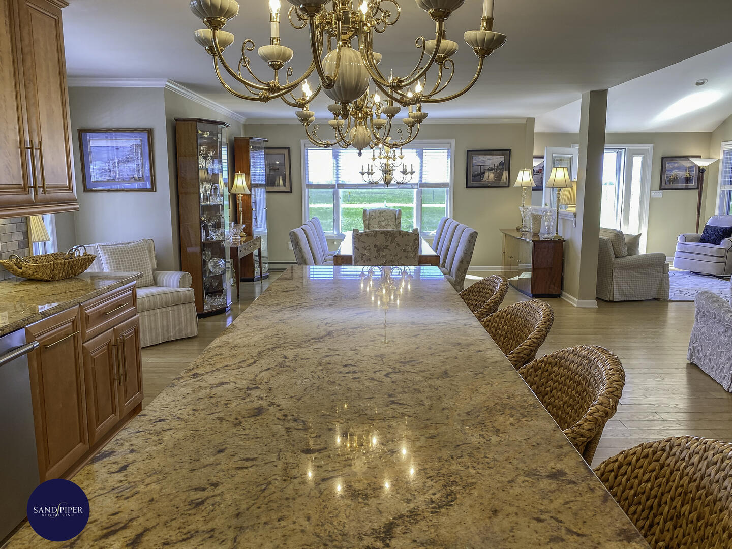 Cape Cod Home 994794