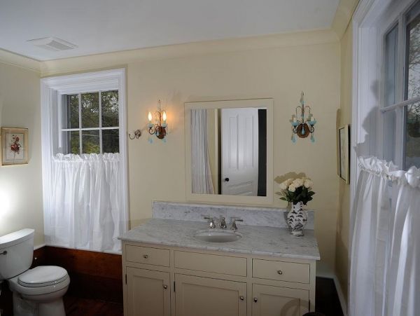 Cape Cod Home 994797