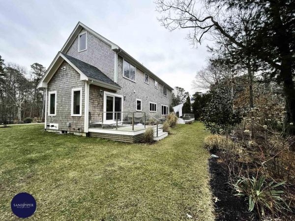 Cape Cod Home 994798